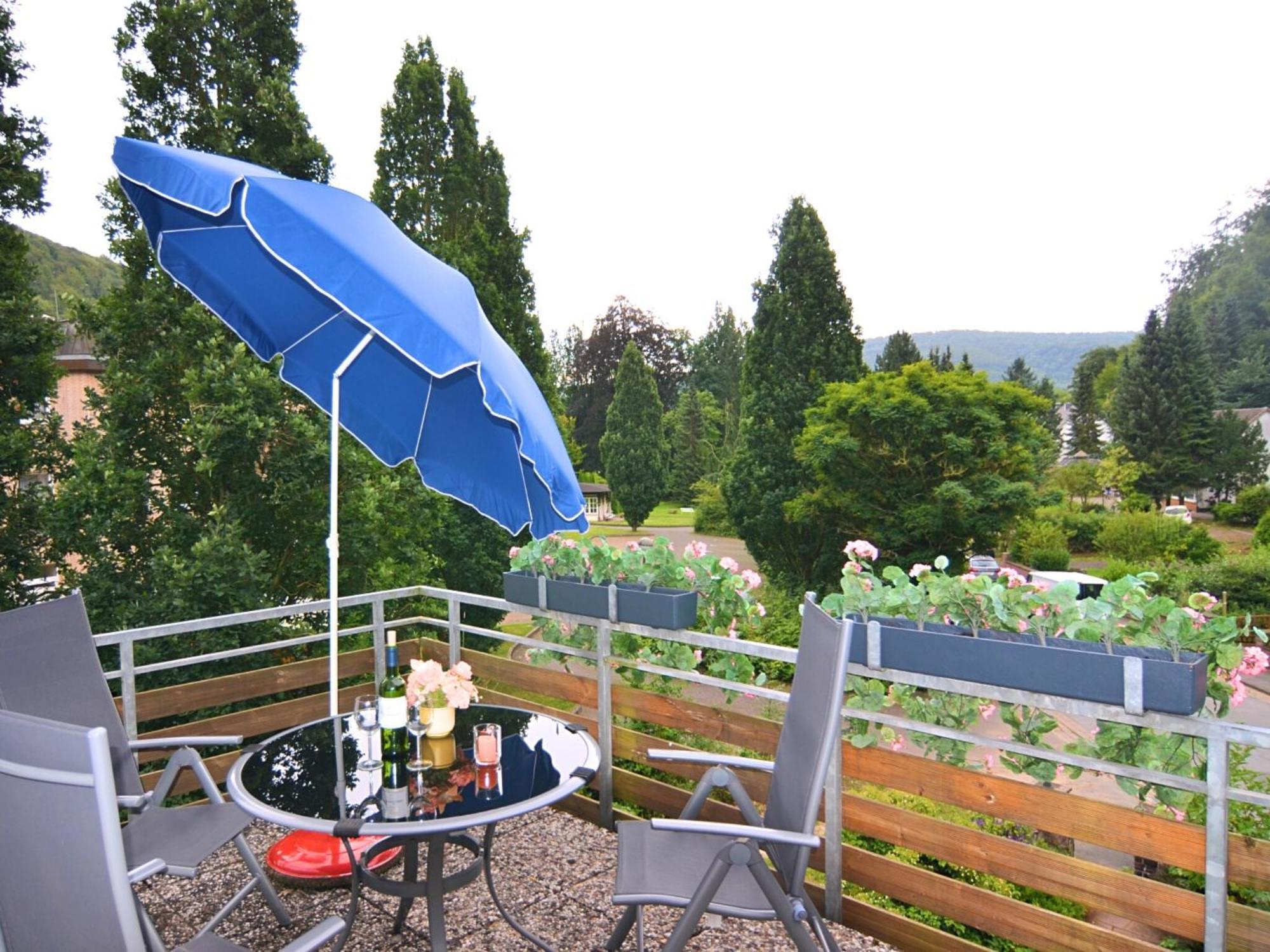 Spacious Apartment In Weser Uplands With Garden 바트피르몬트 외부 사진