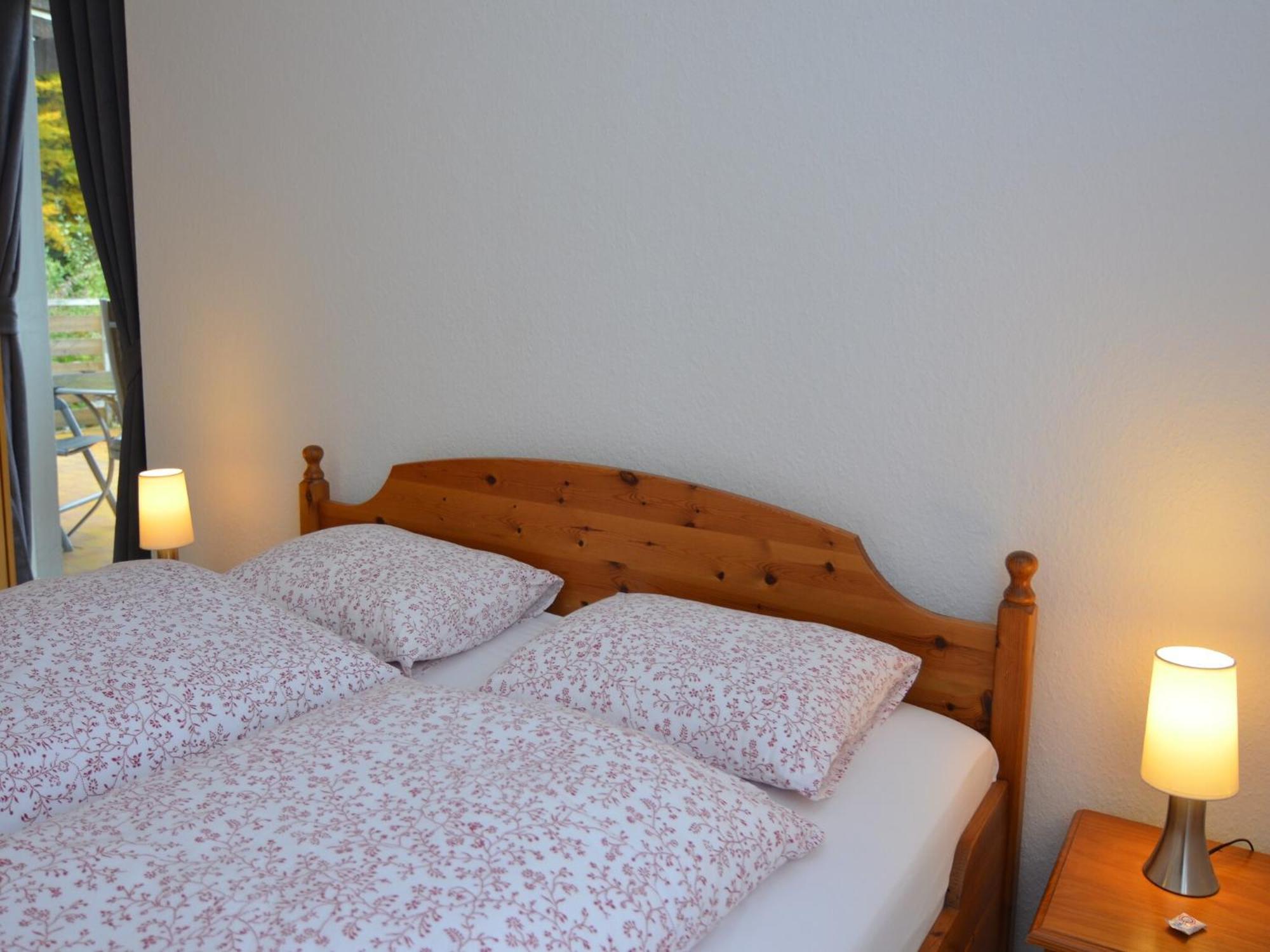 Spacious Apartment In Weser Uplands With Garden 바트피르몬트 외부 사진