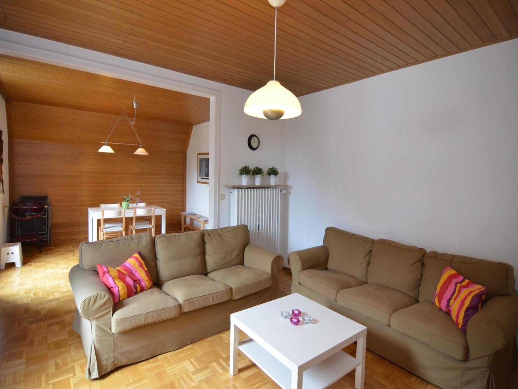 Spacious Apartment In Weser Uplands With Garden 바트피르몬트 외부 사진