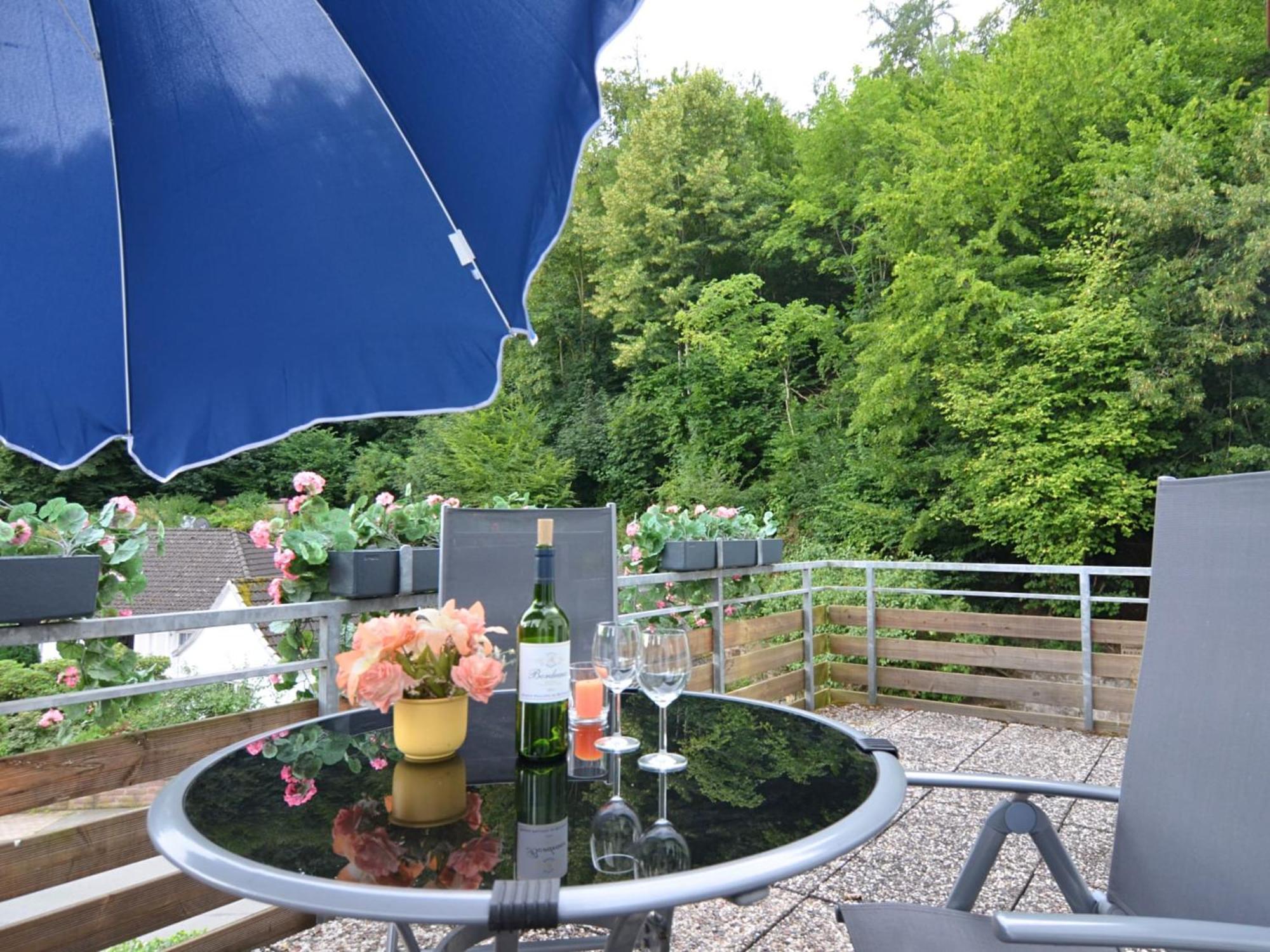 Spacious Apartment In Weser Uplands With Garden 바트피르몬트 외부 사진