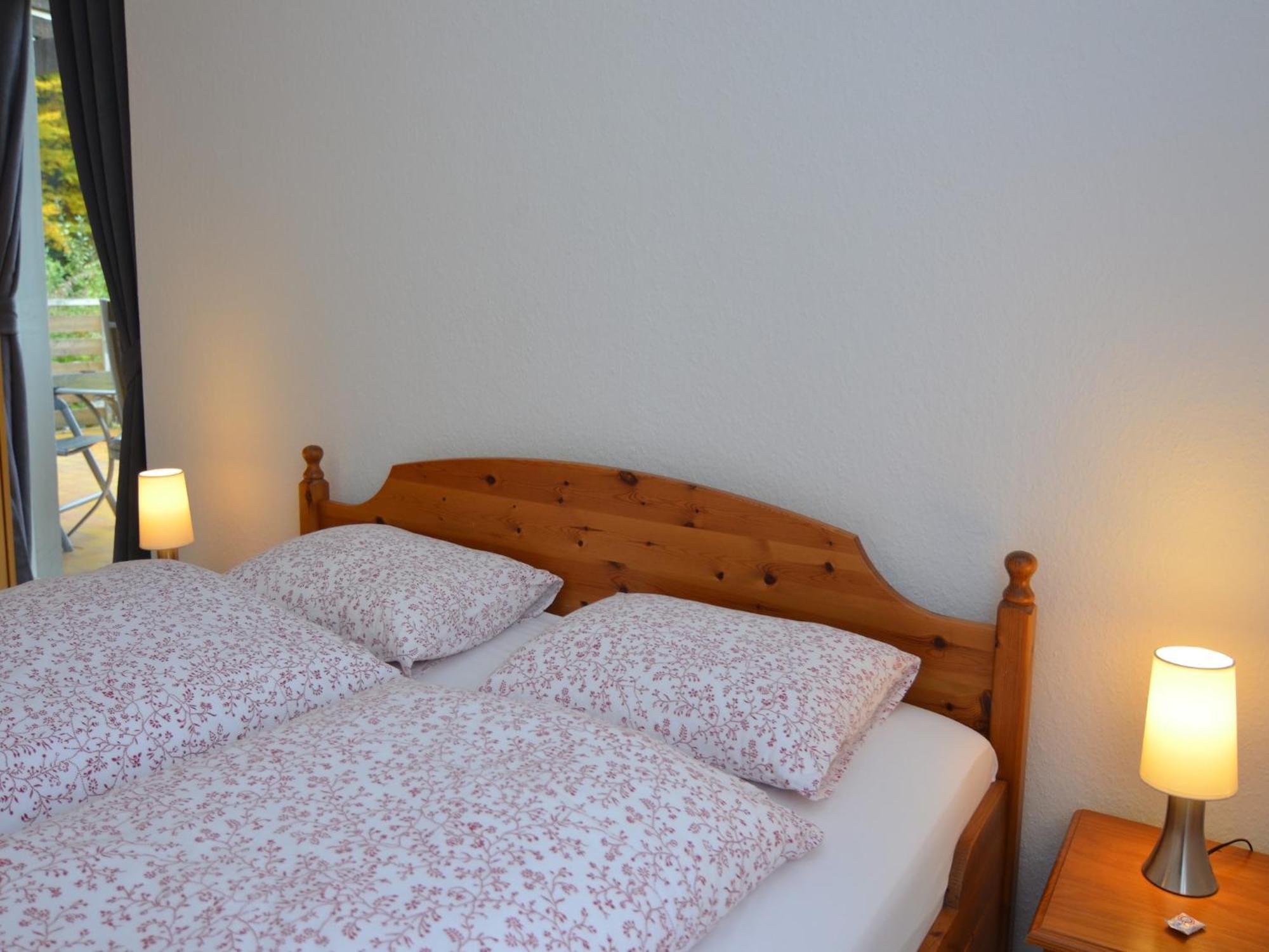 Spacious Apartment In Weser Uplands With Garden 바트피르몬트 외부 사진