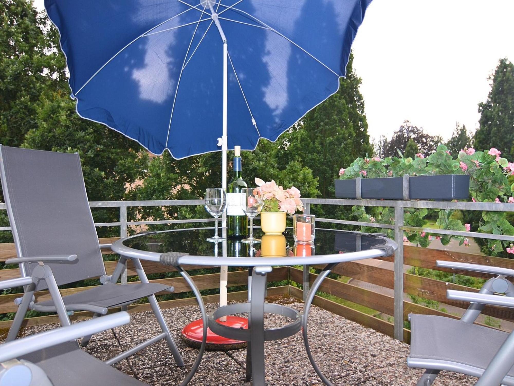 Spacious Apartment In Weser Uplands With Garden 바트피르몬트 외부 사진